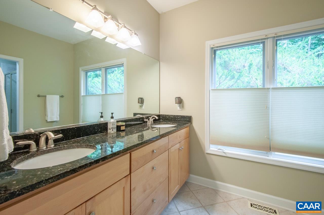 WINTERGREEN RESORT - Residential