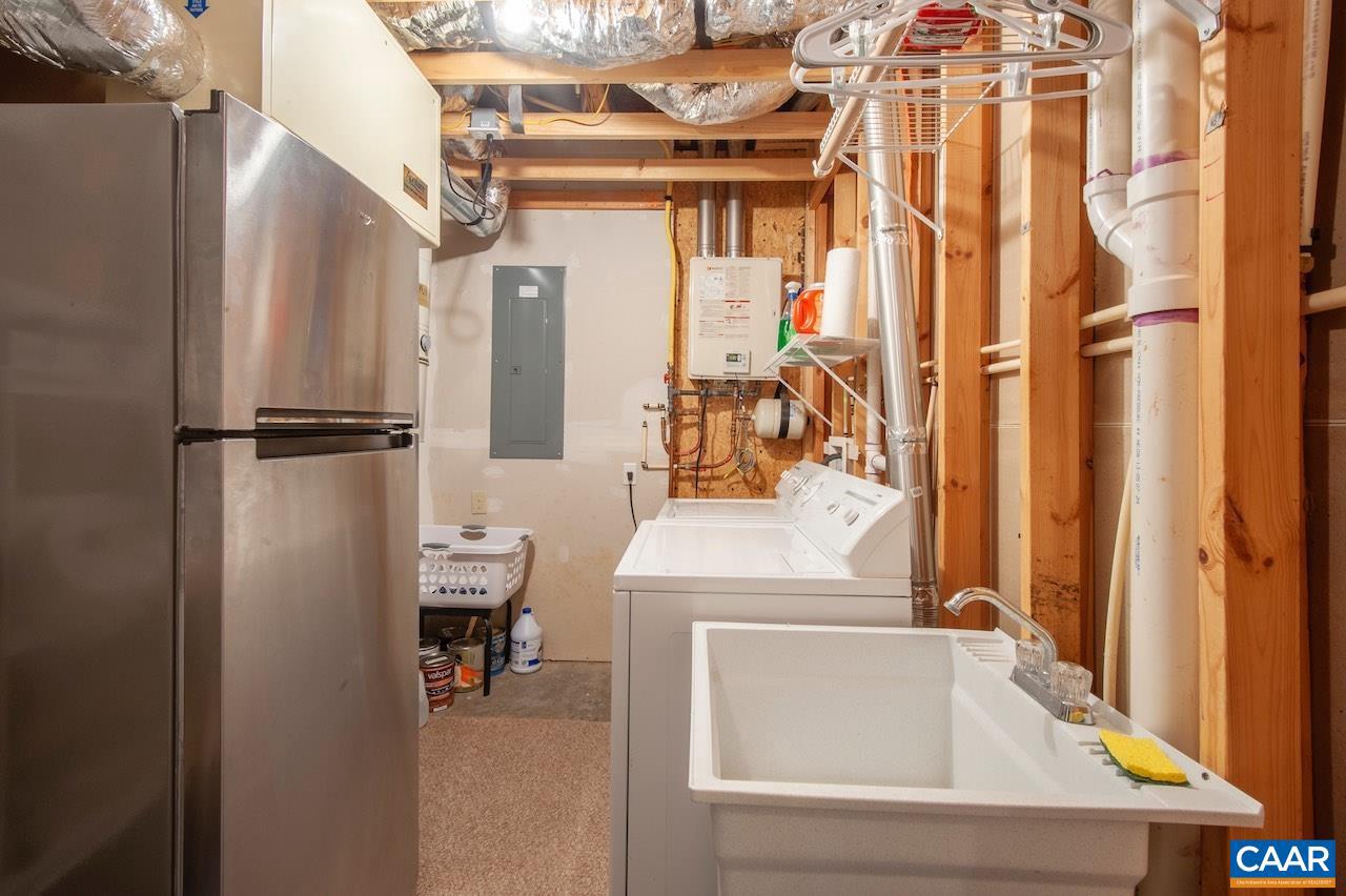 WINTERGREEN RESORT - Residential