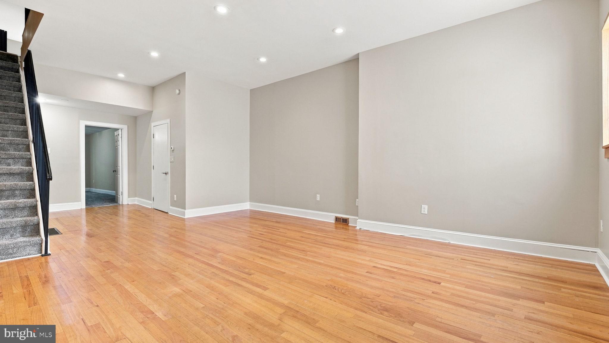 821 S 11TH STREET