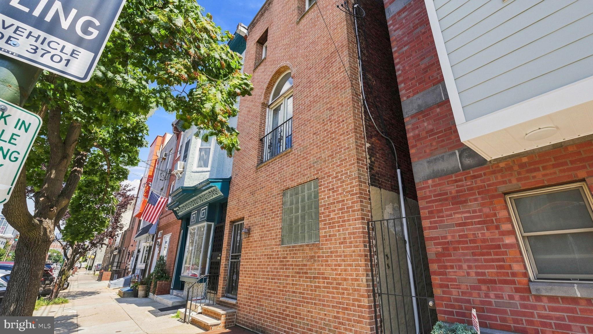 821 S 11TH STREET