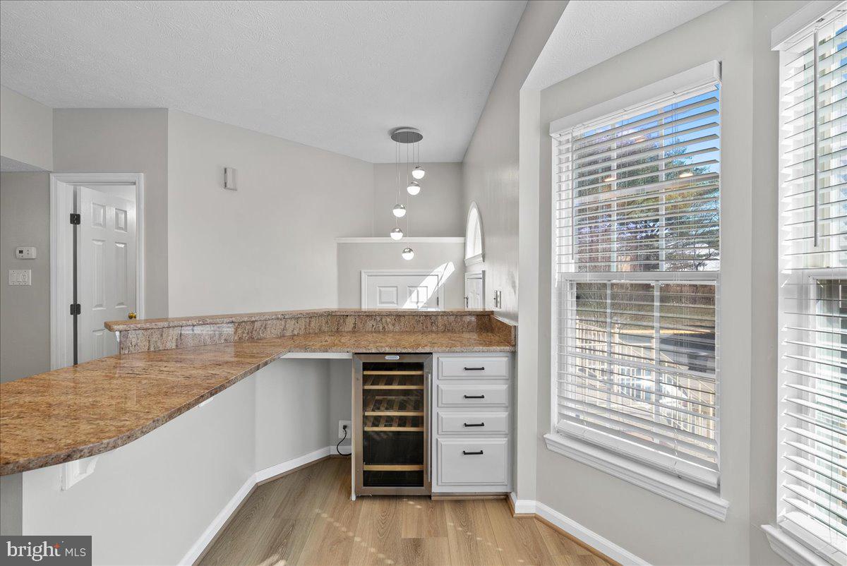 WINDING RIDGE - Residential