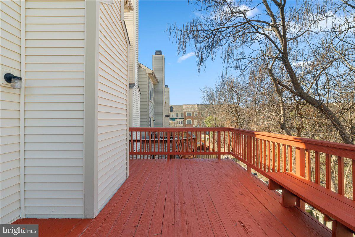 WINDING RIDGE - Residential