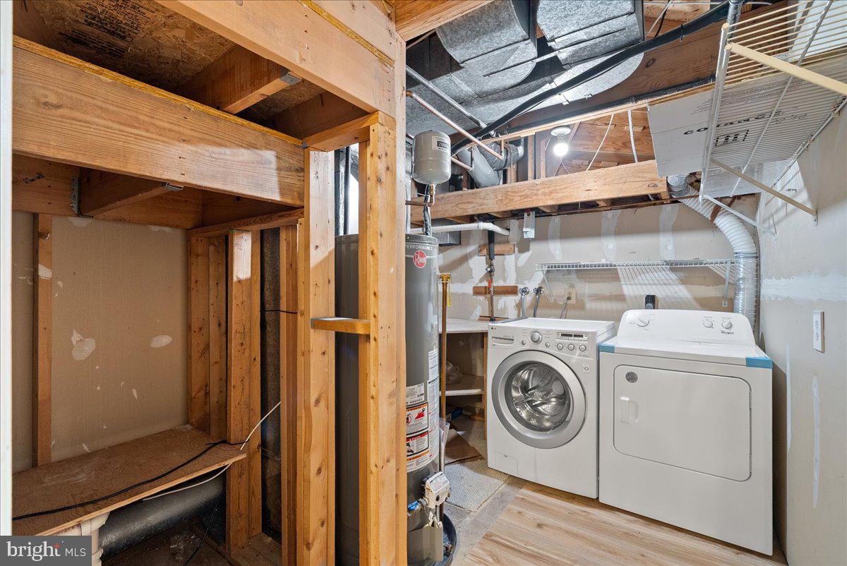 WINDING RIDGE - Residential