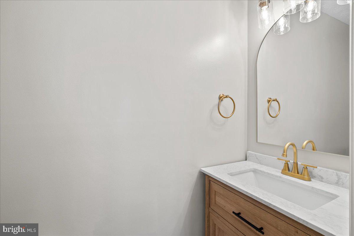 WINDING RIDGE - Residential