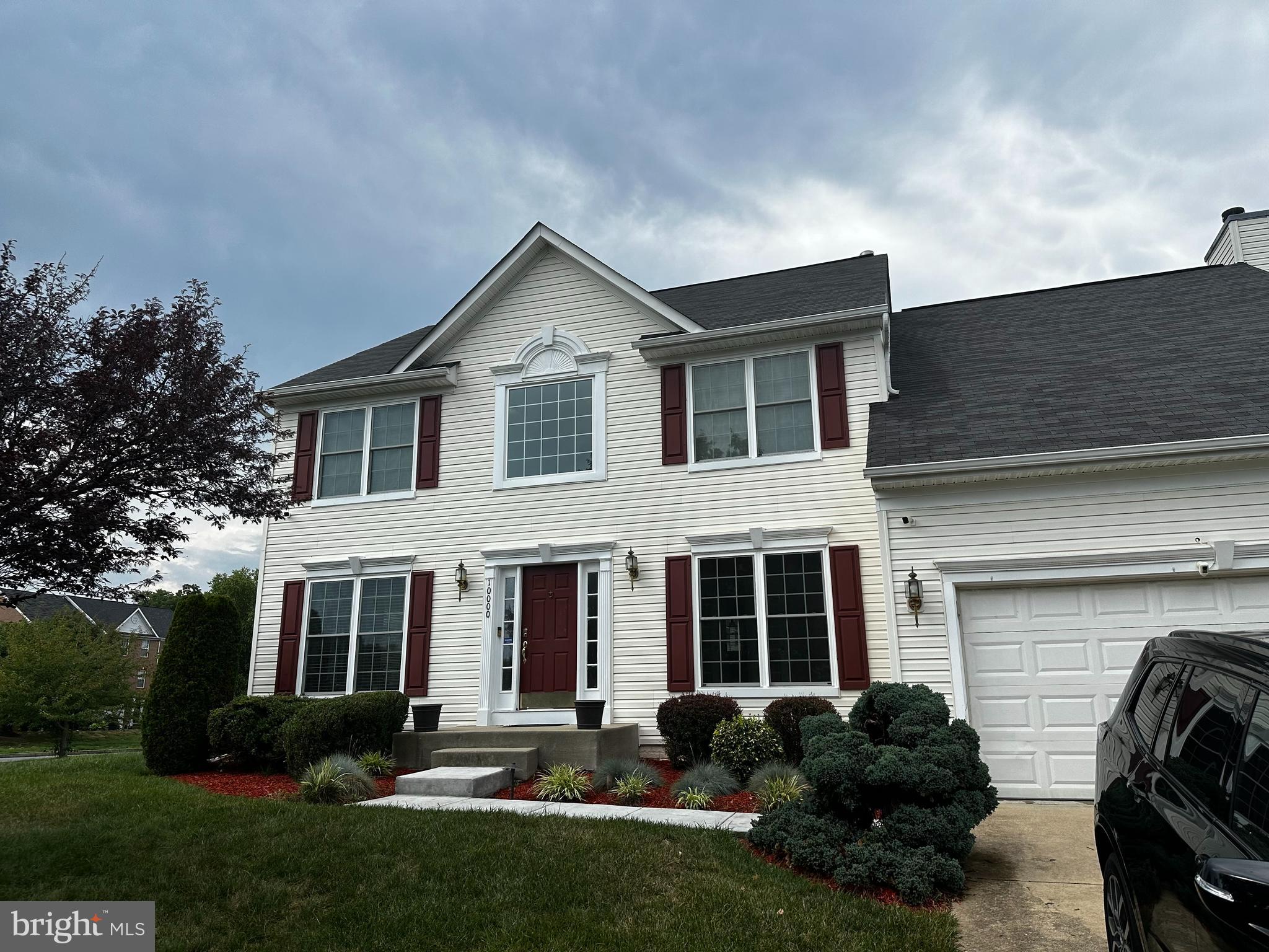 CHARLES CROSSING - Residential