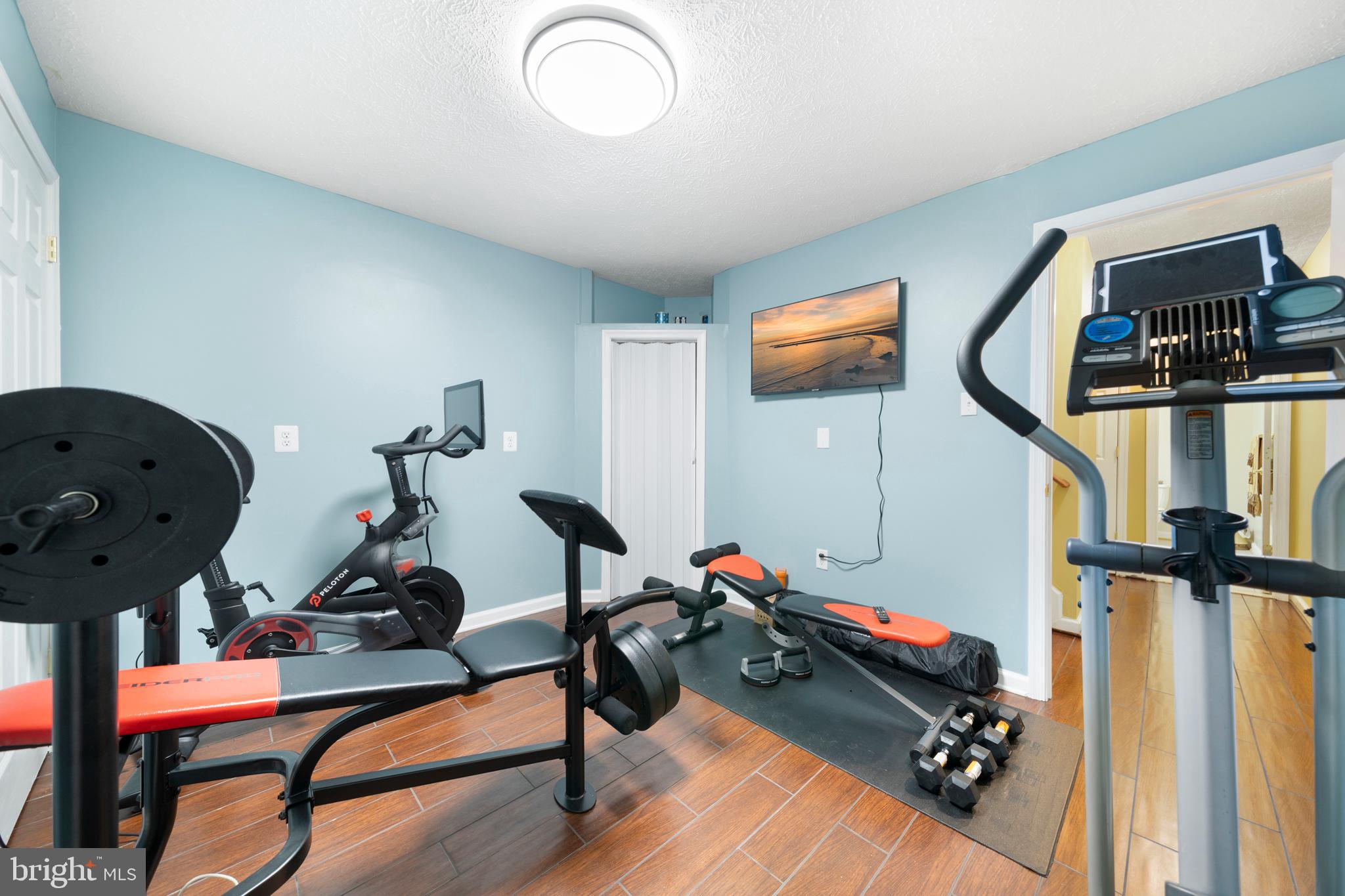 CHARLES CROSSING - Residential