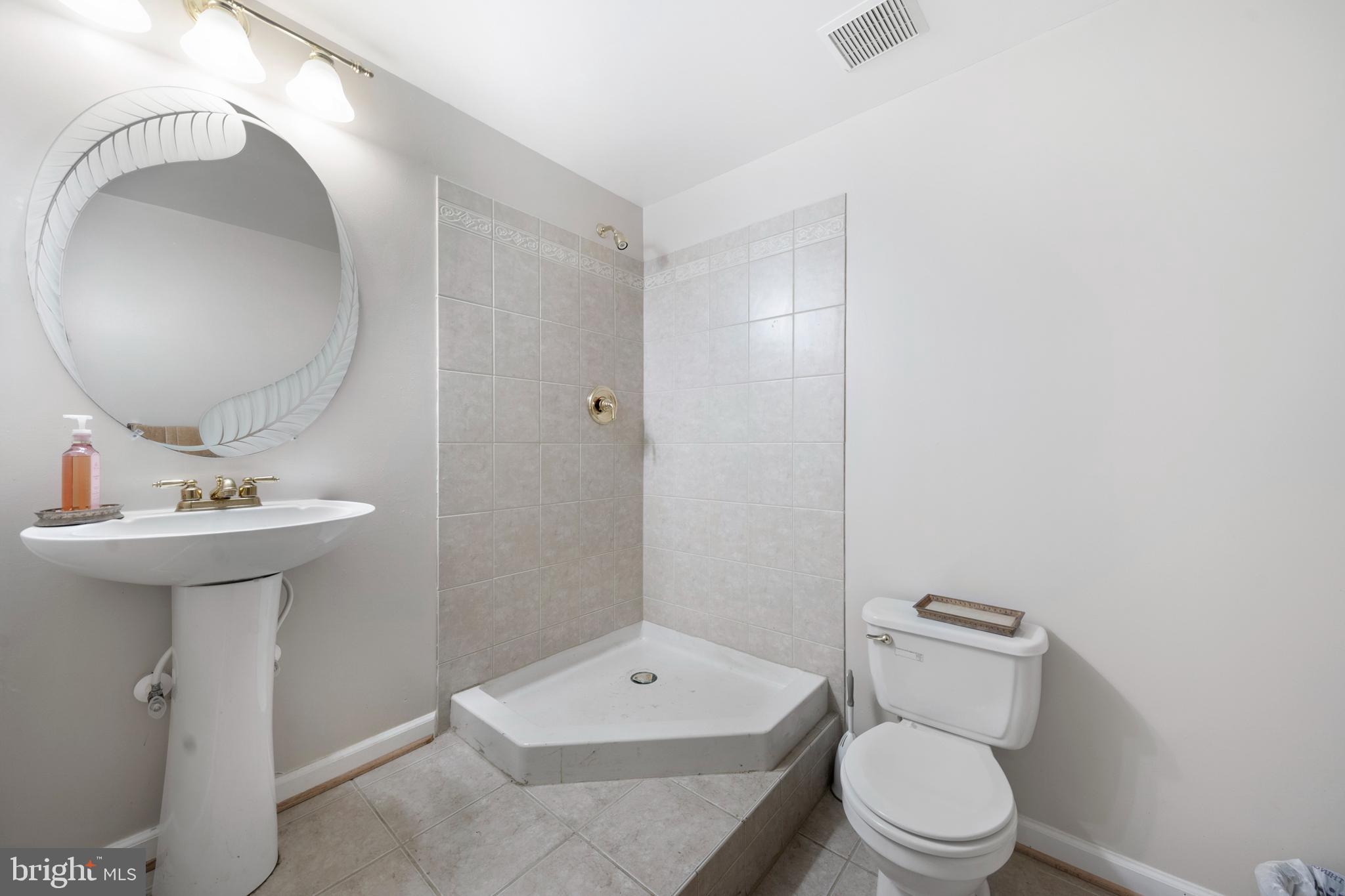 CHARLES CROSSING - Residential