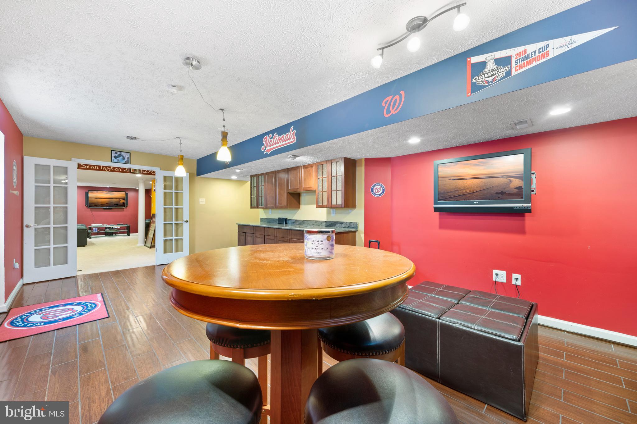 CHARLES CROSSING - Residential