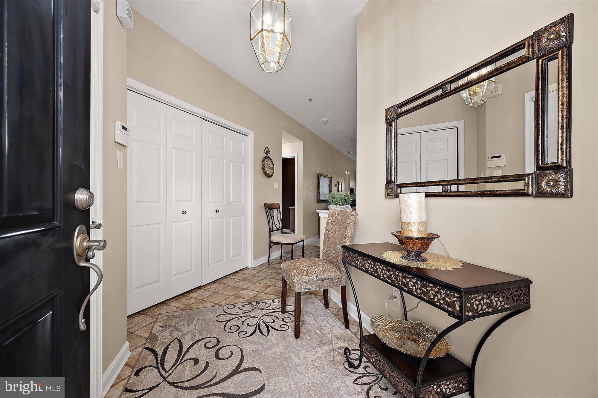 9533 WEDGE WAY