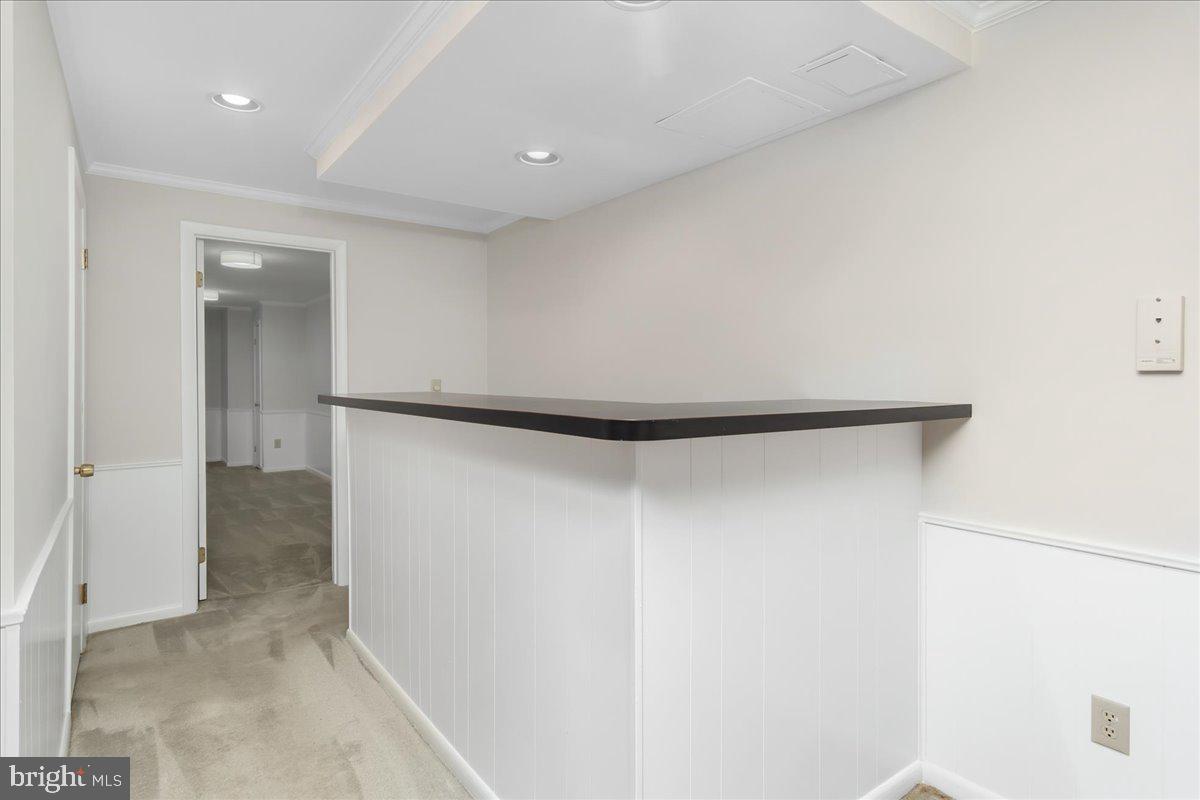 QUINCE ORCHARD MANOR - Residential