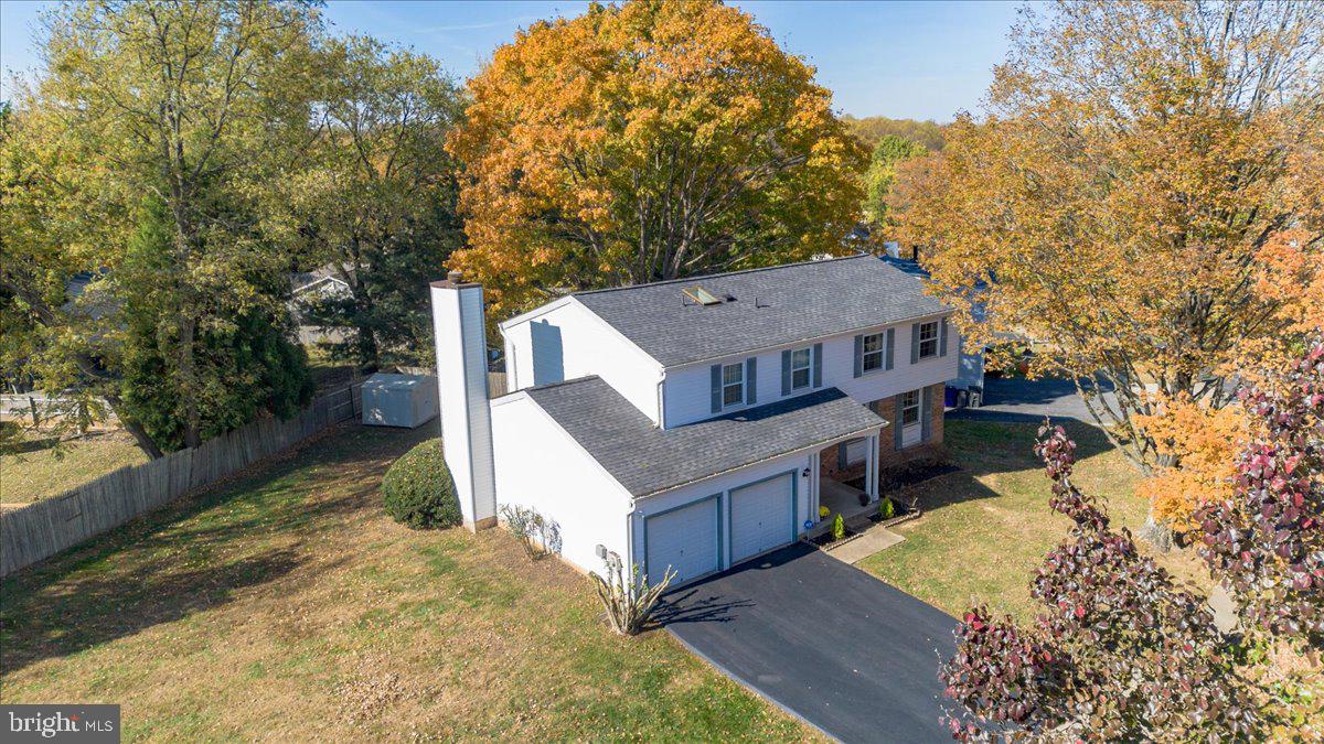 QUINCE ORCHARD MANOR - Residential