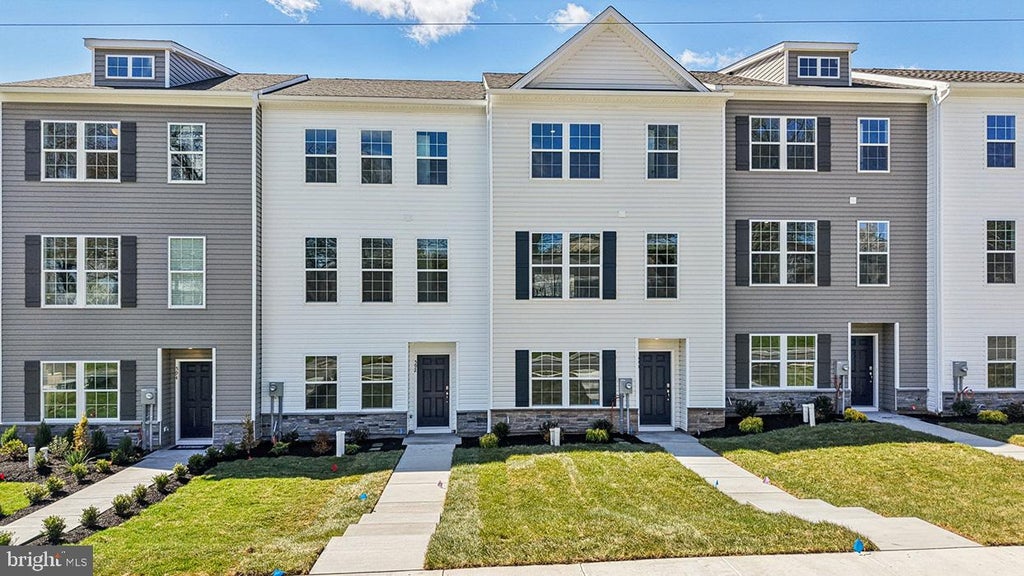 Photo of 552 Swamp Creek Road, BECHTELSVILLE, PA 19505 (MLS # PABK2071930)