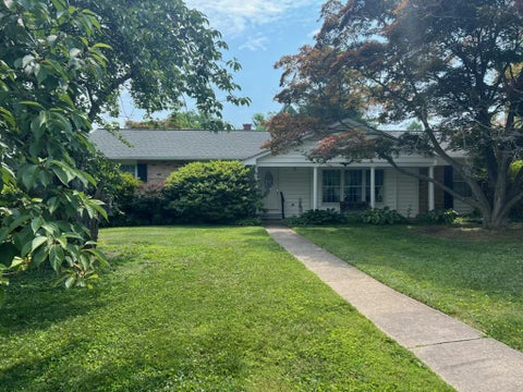 Homes For Sale - 1 Hunter Drive<br/> BEL AIR, MD 21014