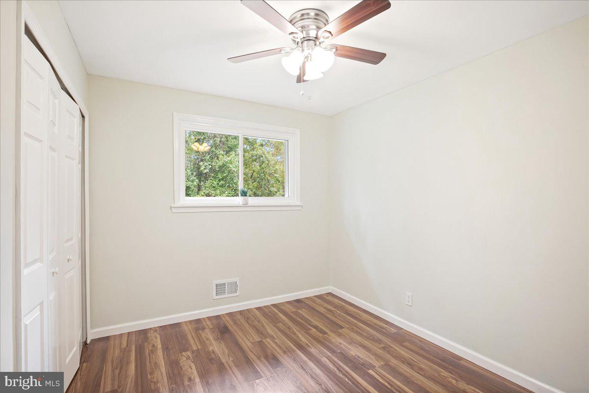 INDIAN HEAD MANOR - Residential