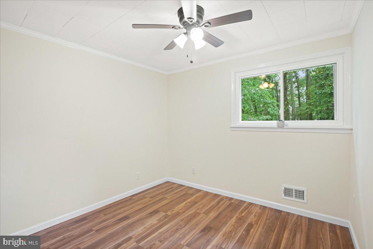 INDIAN HEAD MANOR - Residential