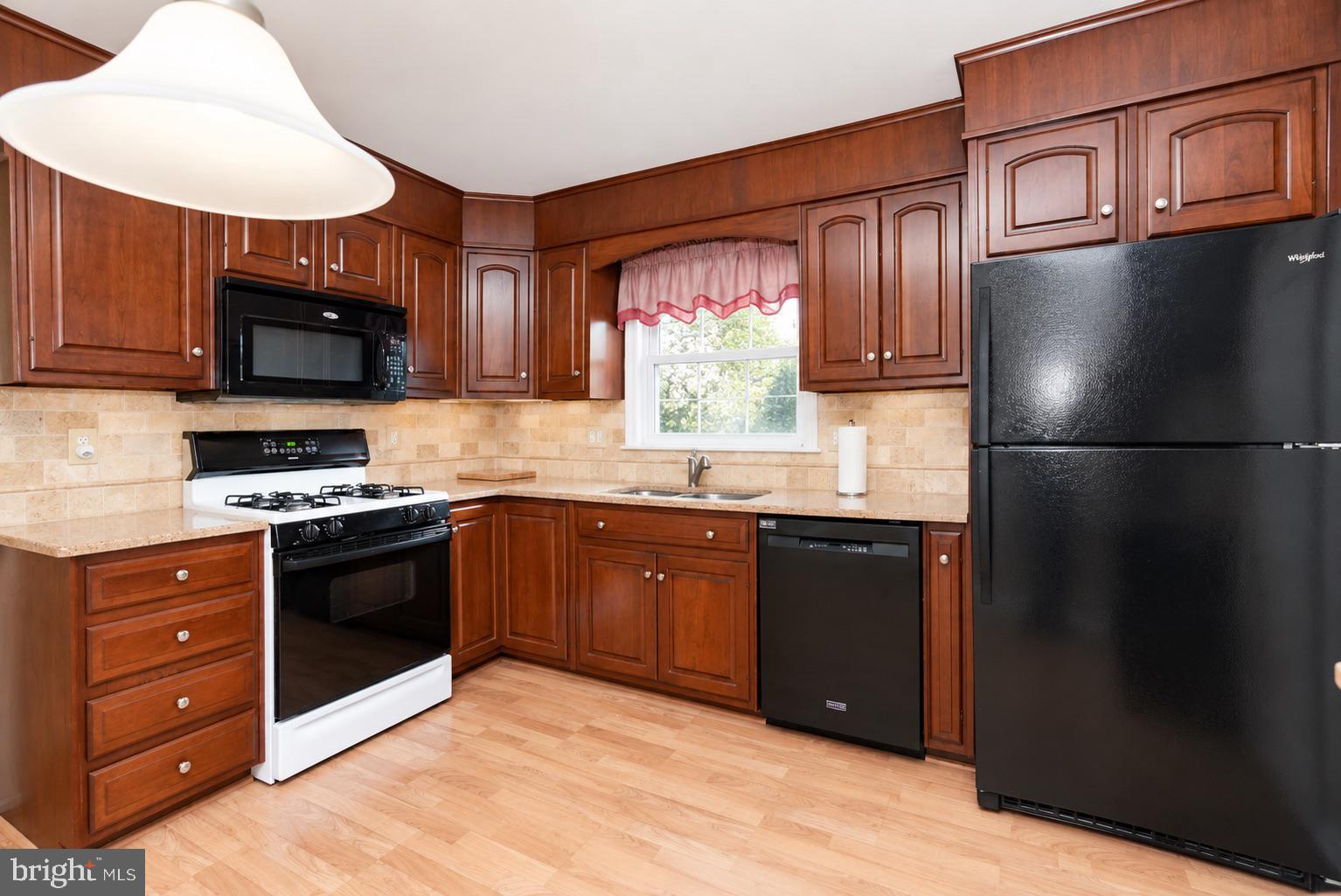 106 COLESBERY DRIVE