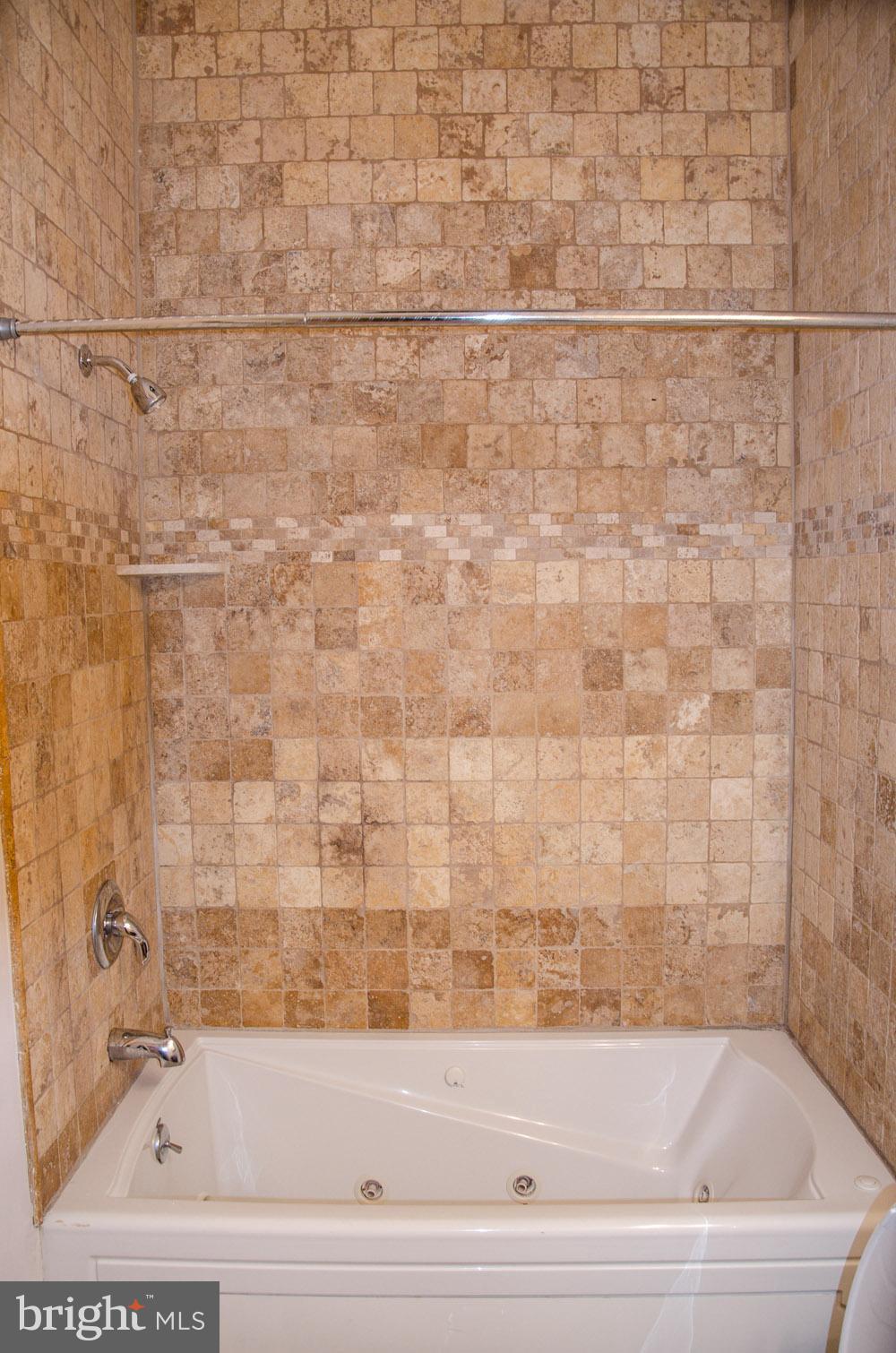 NORTHERN LIBERTIES - Residential Lease