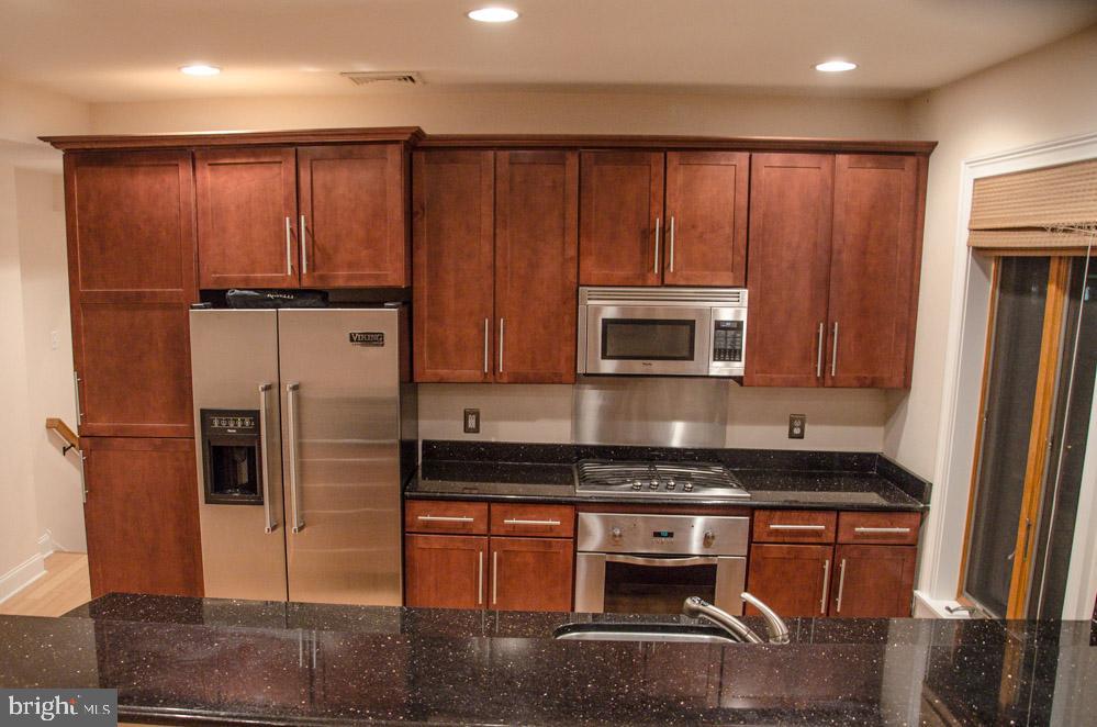 NORTHERN LIBERTIES - Residential Lease