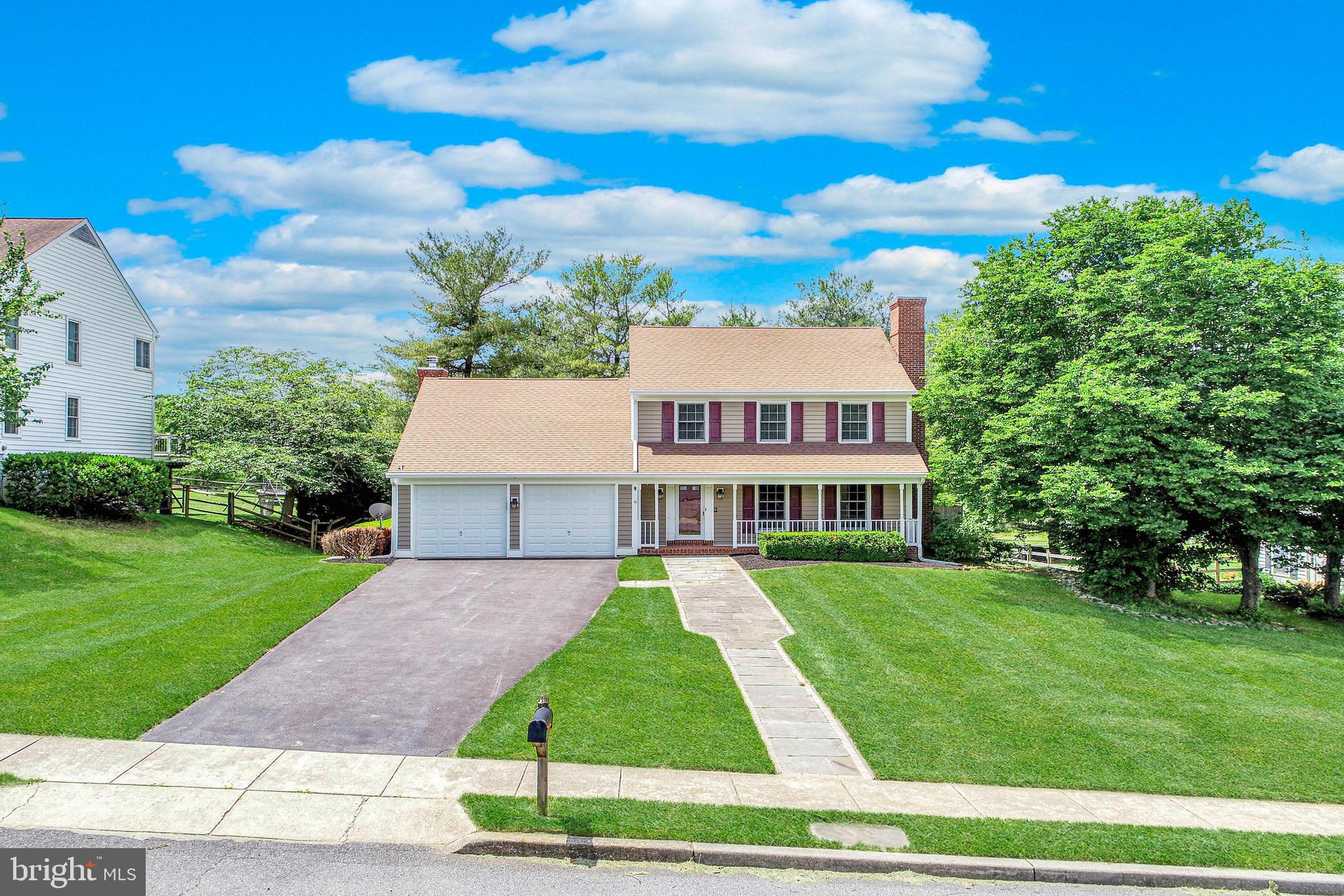 6 HERITAGE FARM DRIVE
