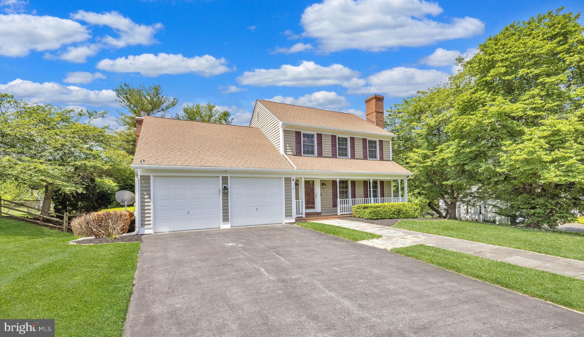 6 HERITAGE FARM DRIVE