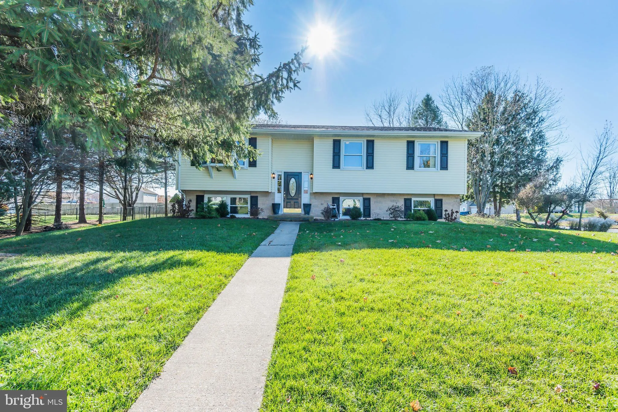 8017 Manada View Drive, Harrisburg, PA 17112