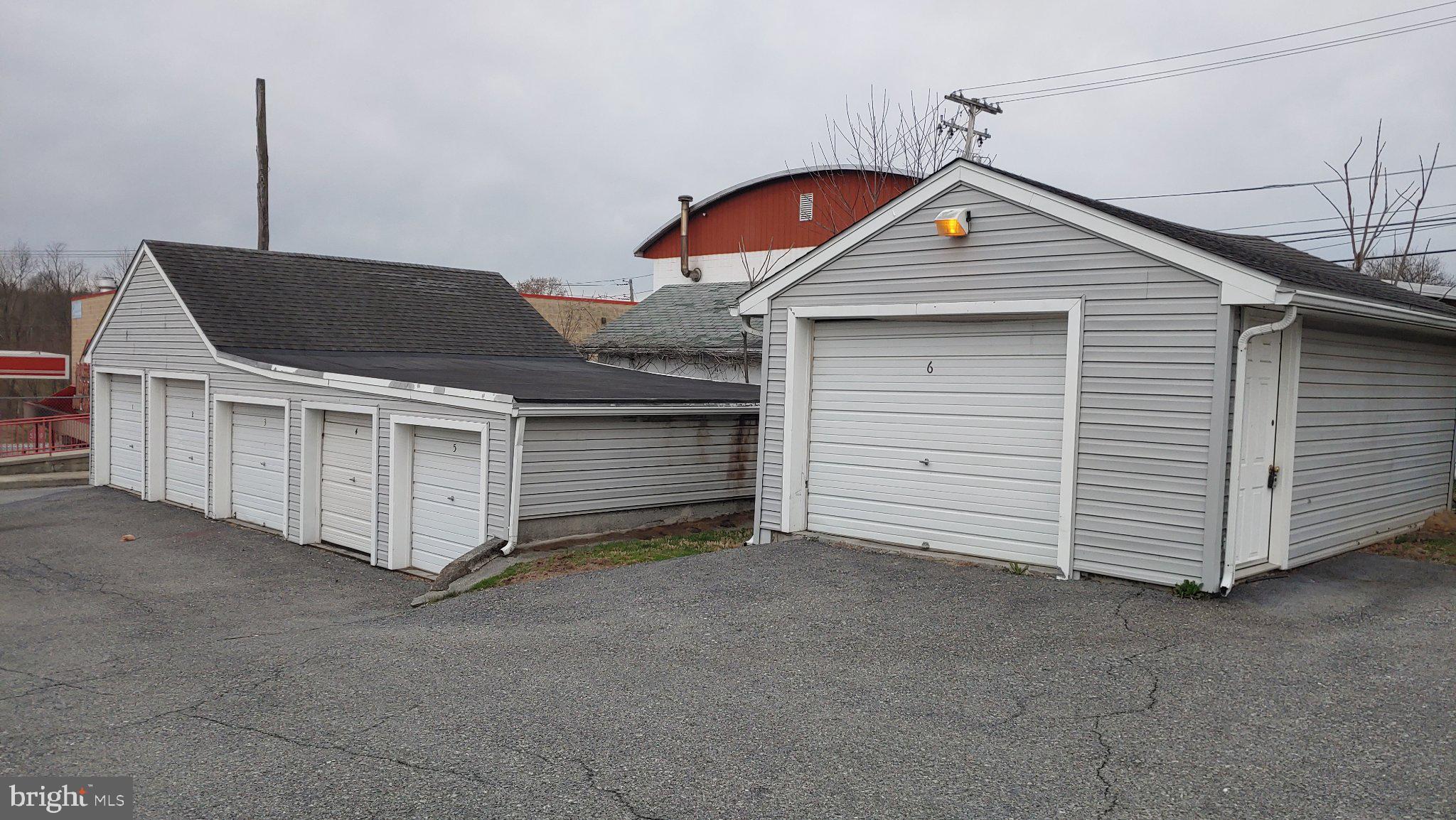 338 N N MAIN STREET REAR