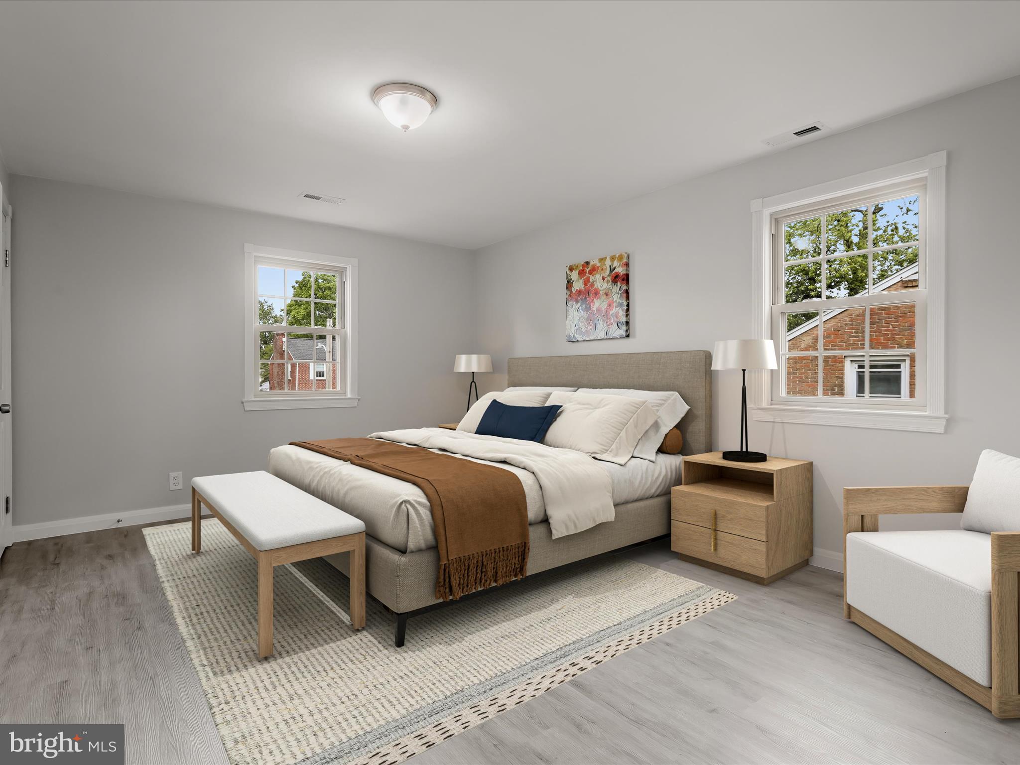 COLONIAL VILLAGE - Residential