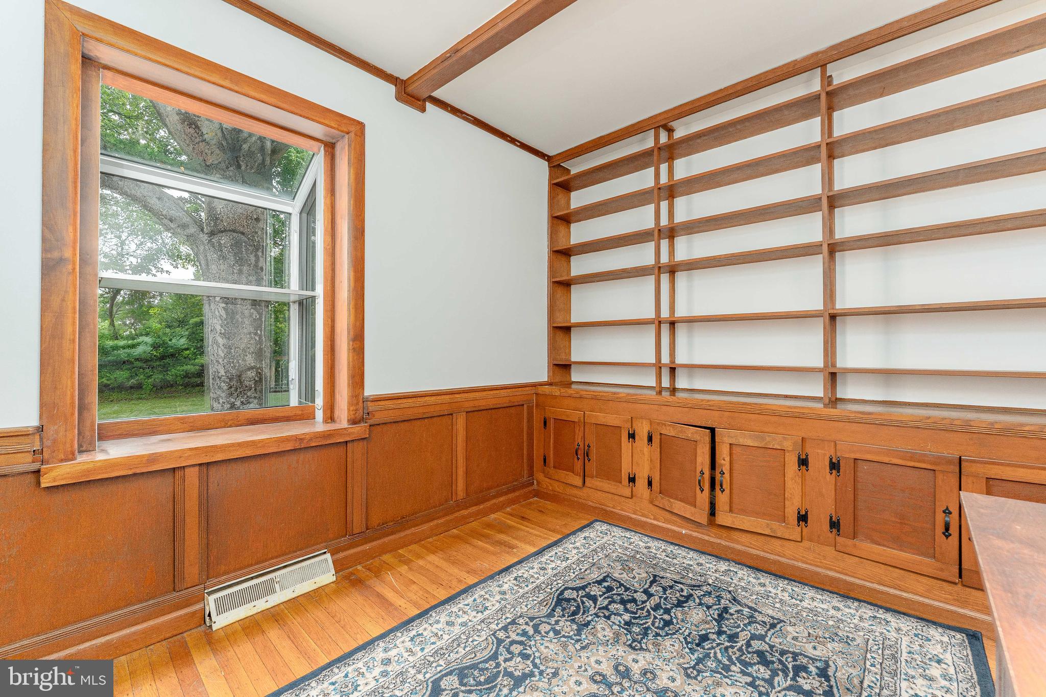 GLEN ACRES - Residential