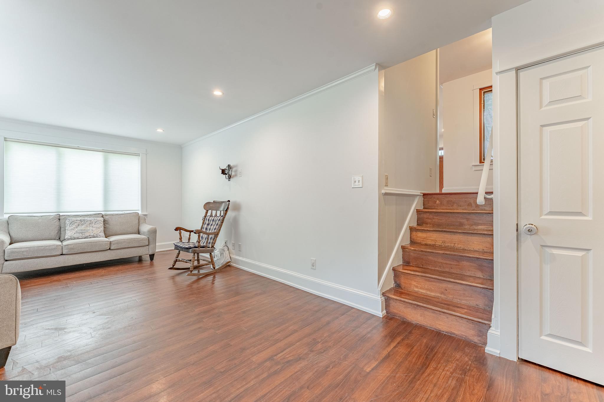 GLEN ACRES - Residential