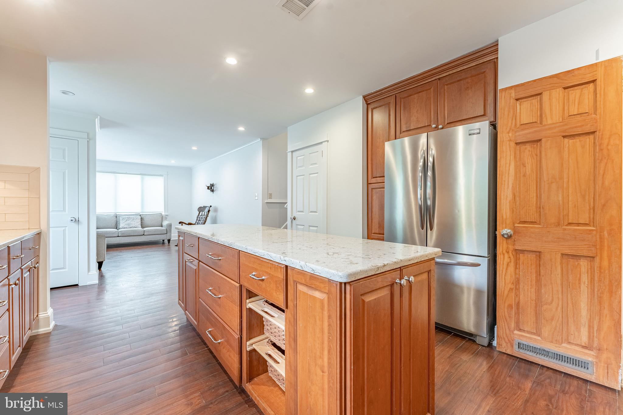 GLEN ACRES - Residential