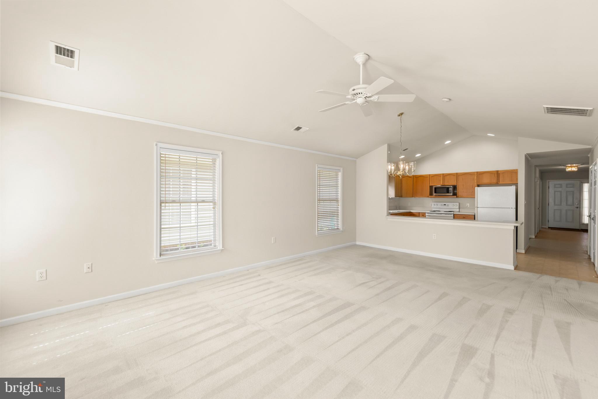 WILLOW LAWN COTTAGES - Residential