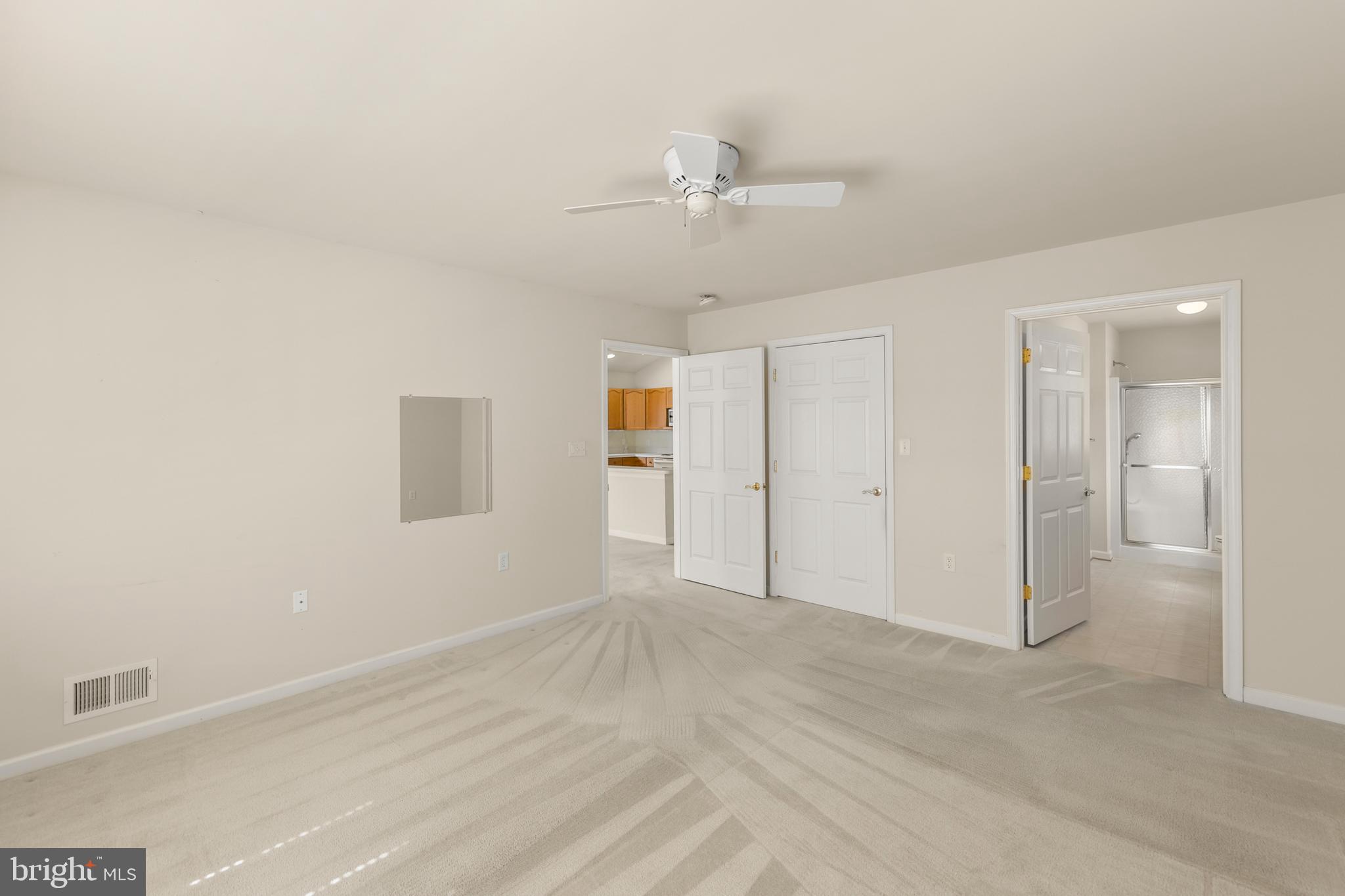 WILLOW LAWN COTTAGES - Residential