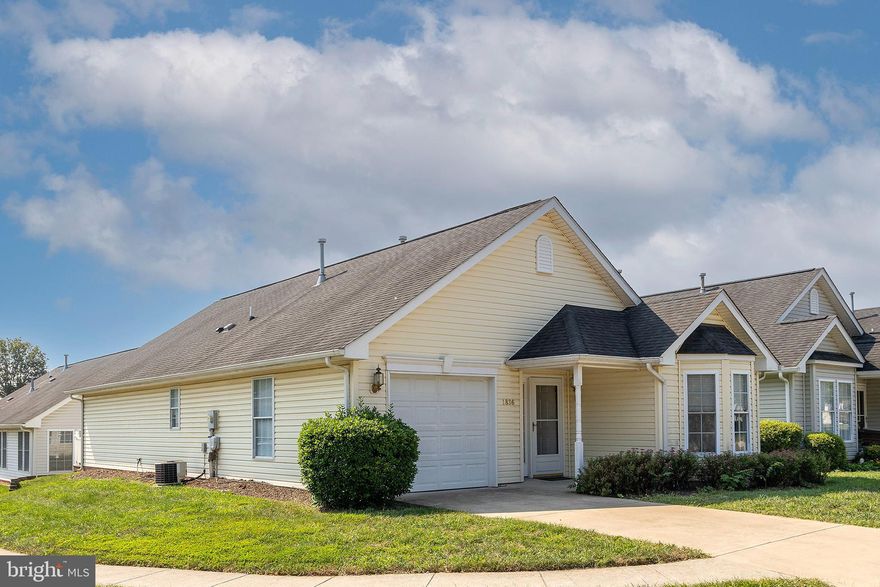 Here is your chance to get into Willow Lawn Cottages  in the heart of Winchester VA.  
Convenient to  shopping, downtown, walking trail and to the hospital. 
 Also, on the Winchester Transit bus route!
This home has 2 bedrooms and an extra room for a den, office or guest bedroom.
 Open floor plan to the kitchen. One level living at it's best. Front bedroom has a beautiful bay window. Both bedrooms have walk-in closets.  Also, you will love the vaulted ceiling in the main living/family room!
HOA mows the lawn and removes snow. Trash and recycling through Winchester City.
Professional photos coming soon.