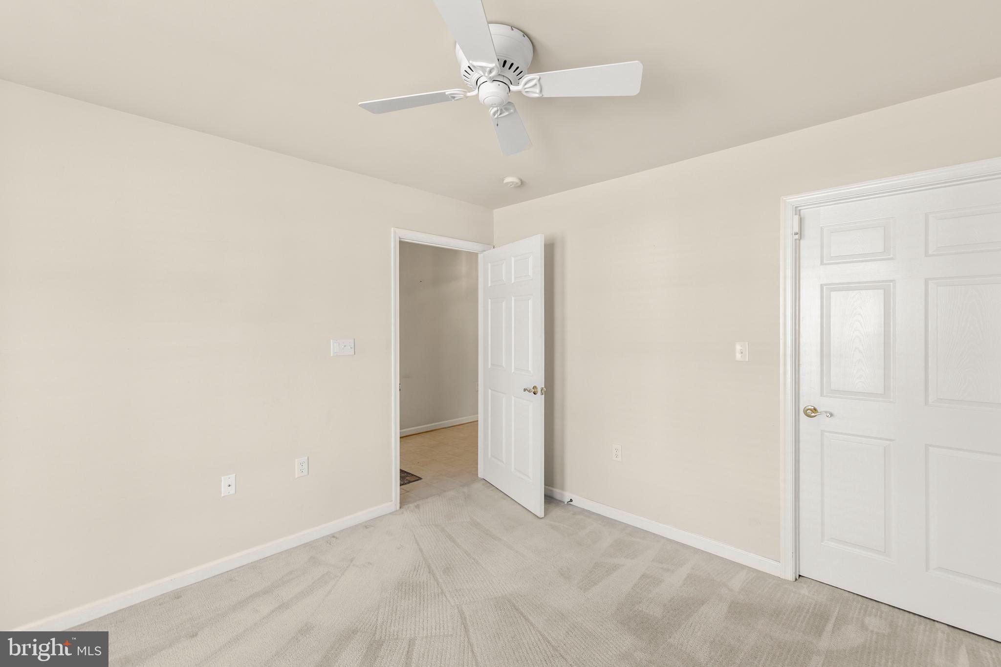 WILLOW LAWN COTTAGES - Residential