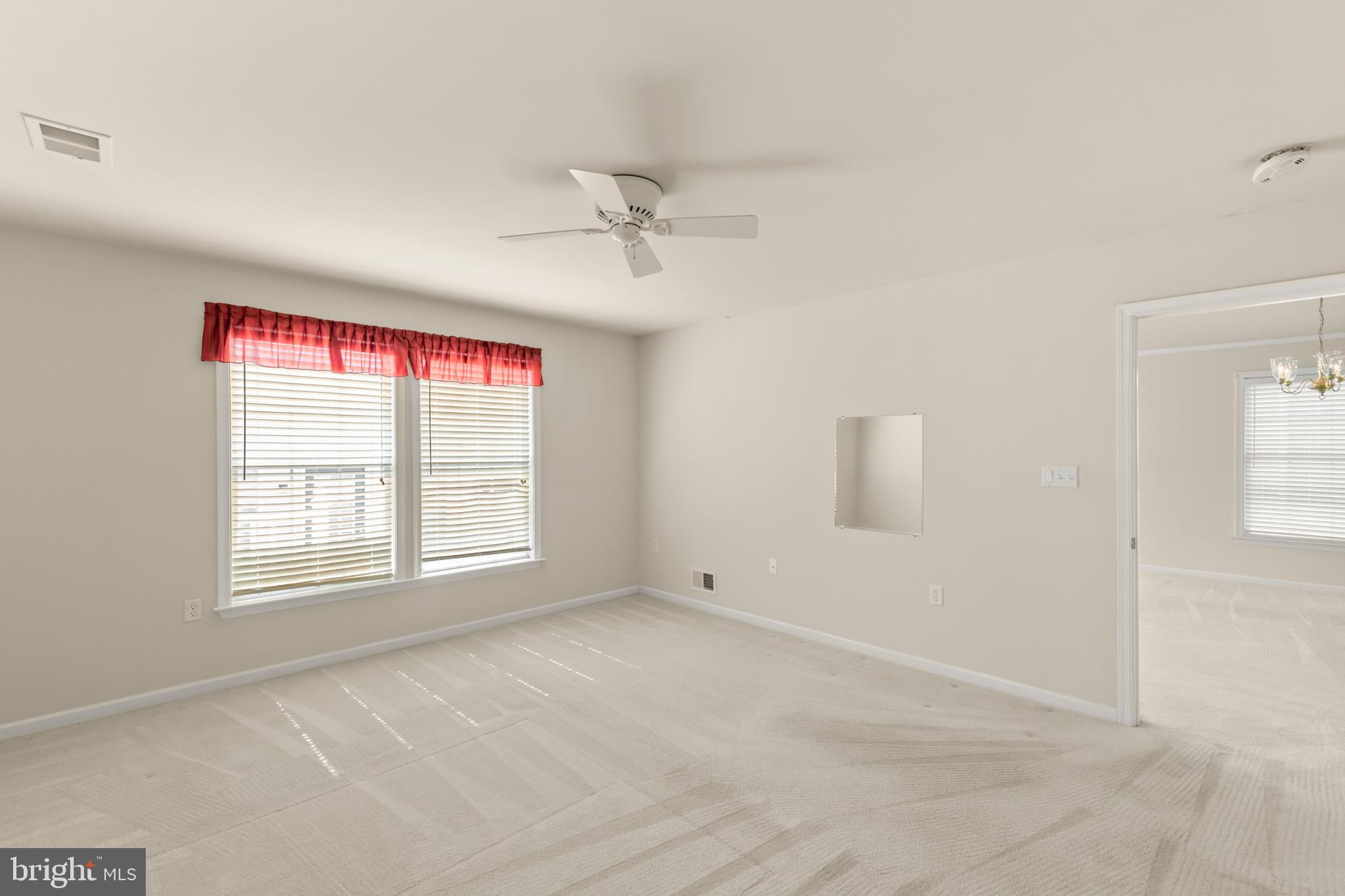 WILLOW LAWN COTTAGES - Residential