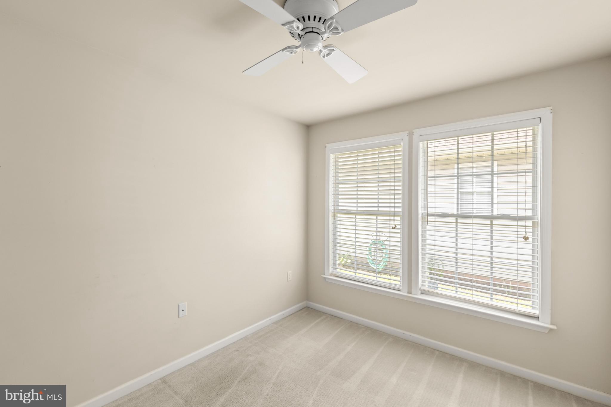 WILLOW LAWN COTTAGES - Residential