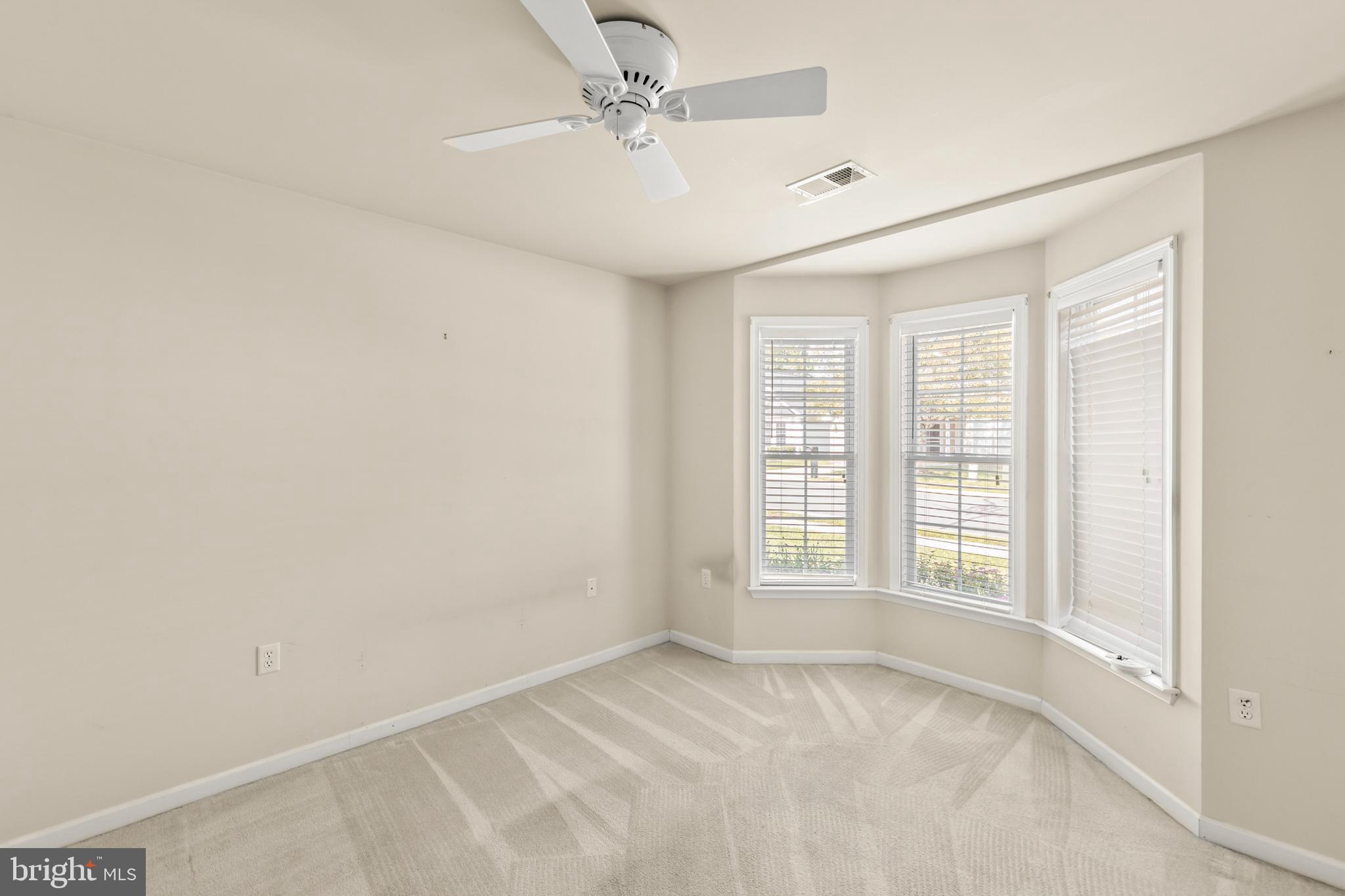 WILLOW LAWN COTTAGES - Residential