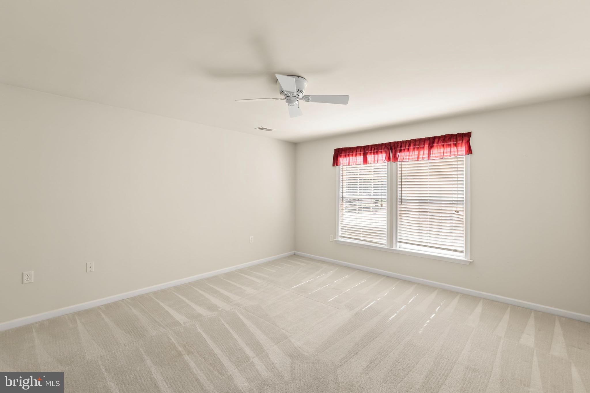 WILLOW LAWN COTTAGES - Residential