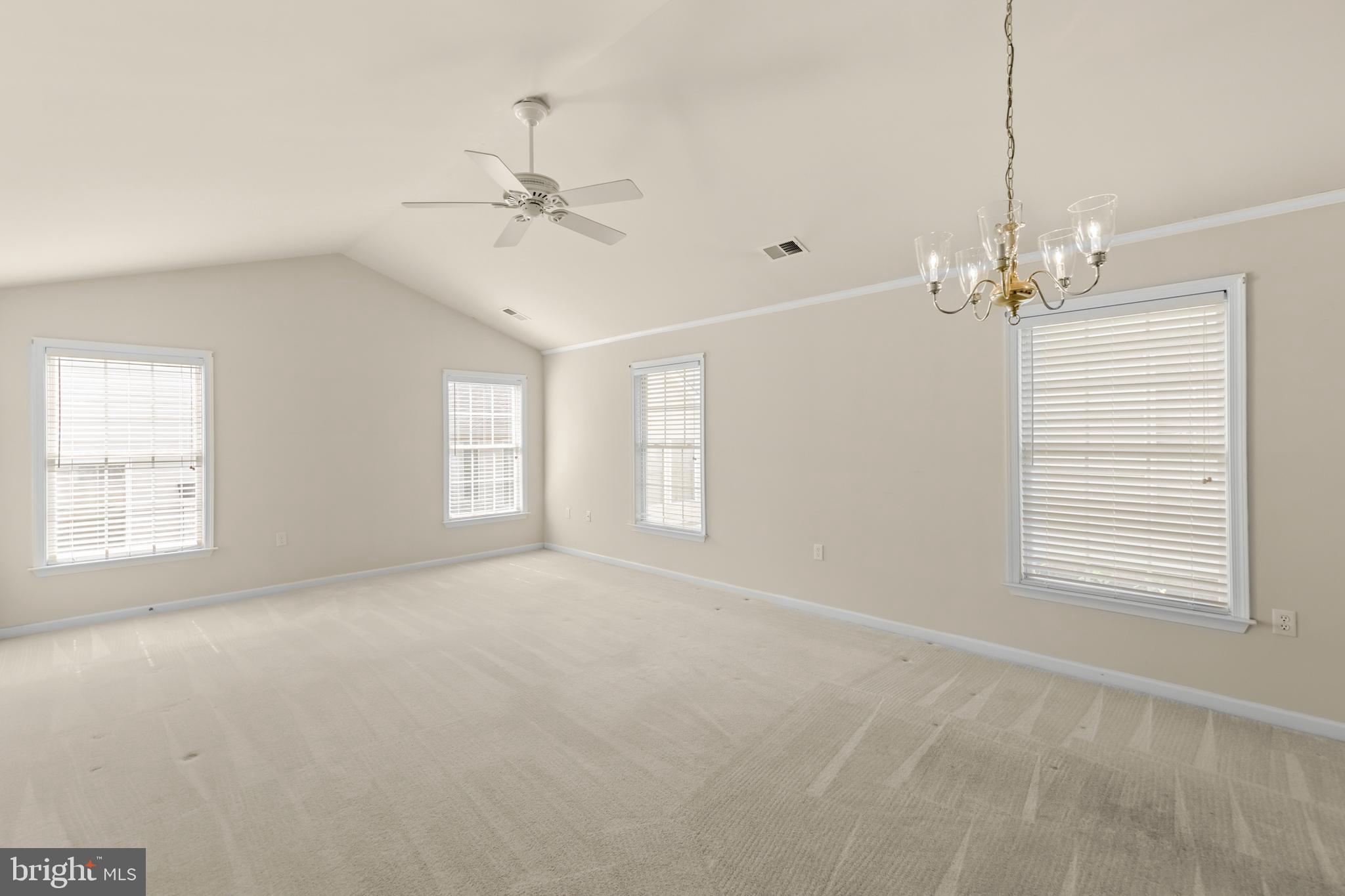 WILLOW LAWN COTTAGES - Residential