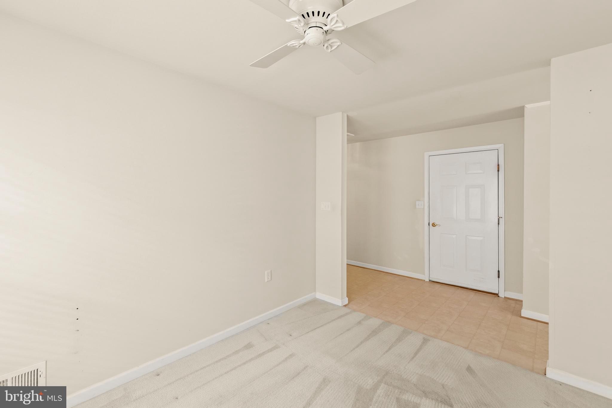 WILLOW LAWN COTTAGES - Residential