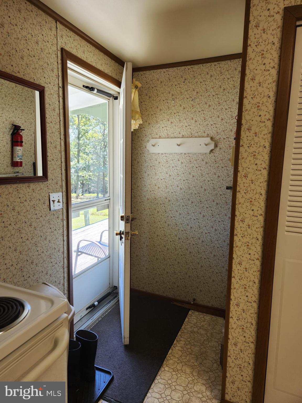 ALMOST HEAVEN ACRES - Residential