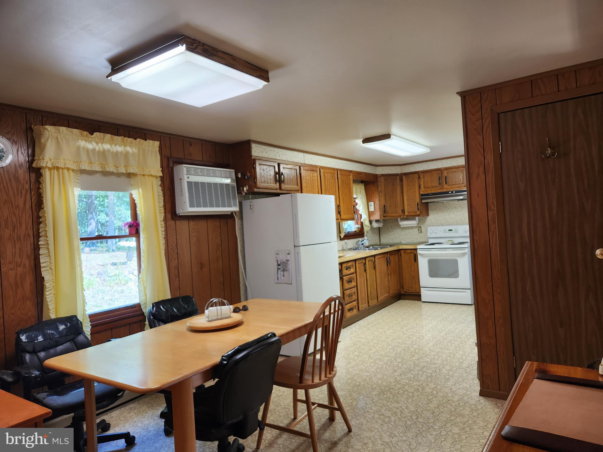 ALMOST HEAVEN ACRES - Residential