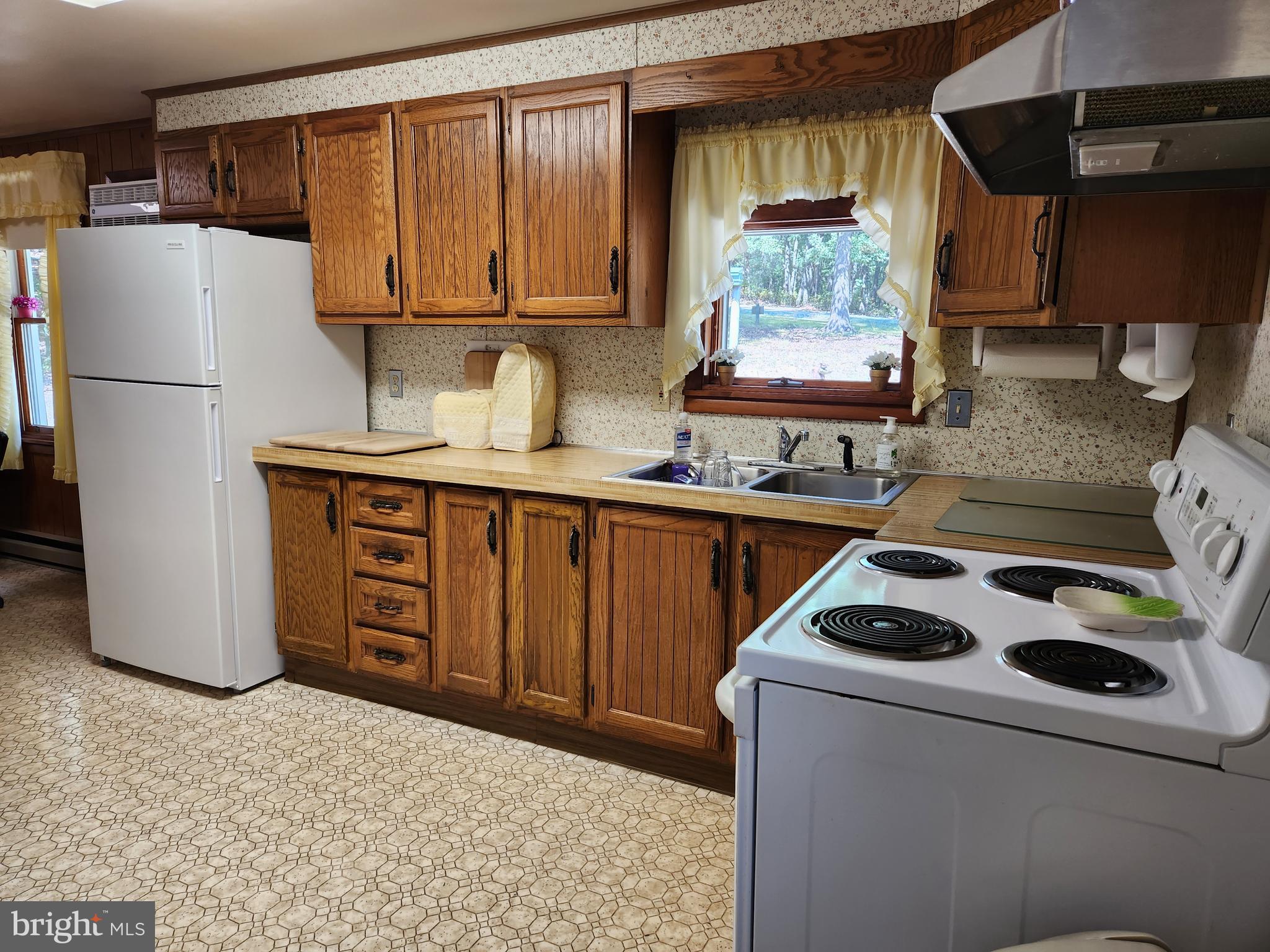 ALMOST HEAVEN ACRES - Residential