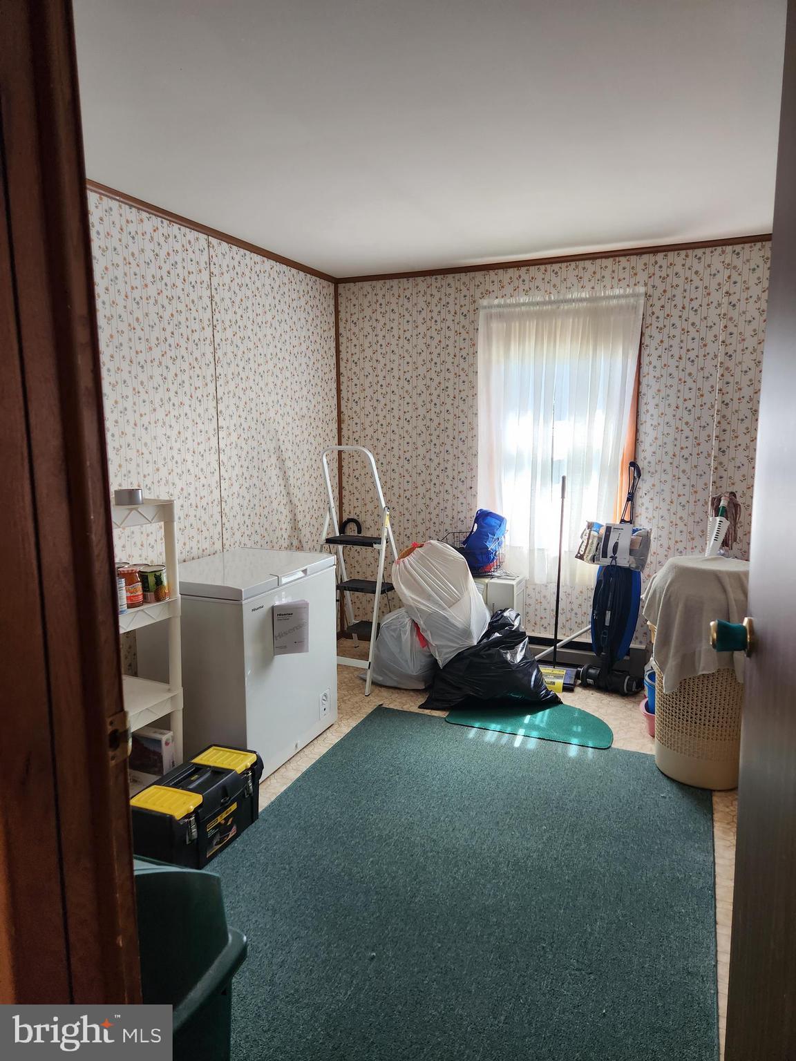 ALMOST HEAVEN ACRES - Residential