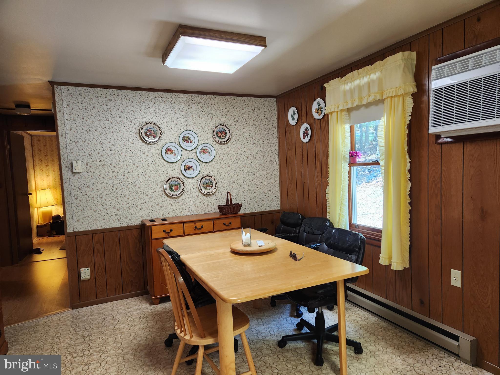 ALMOST HEAVEN ACRES - Residential