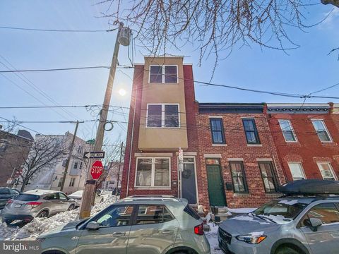 Photo of 2400 Madison Square, PHILADELPHIA, PA 19146 (MLS # PAPH2577244)
