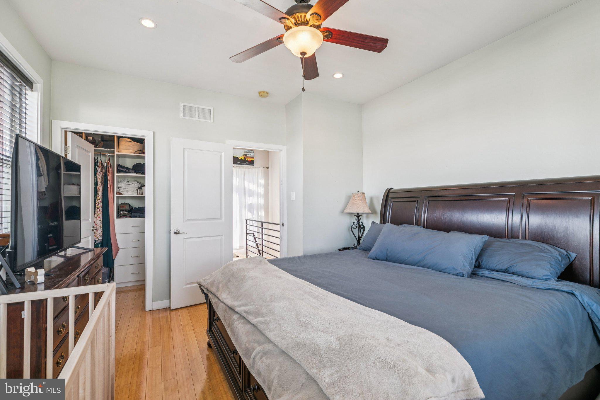 GRADUATE HOSPITAL - Residential