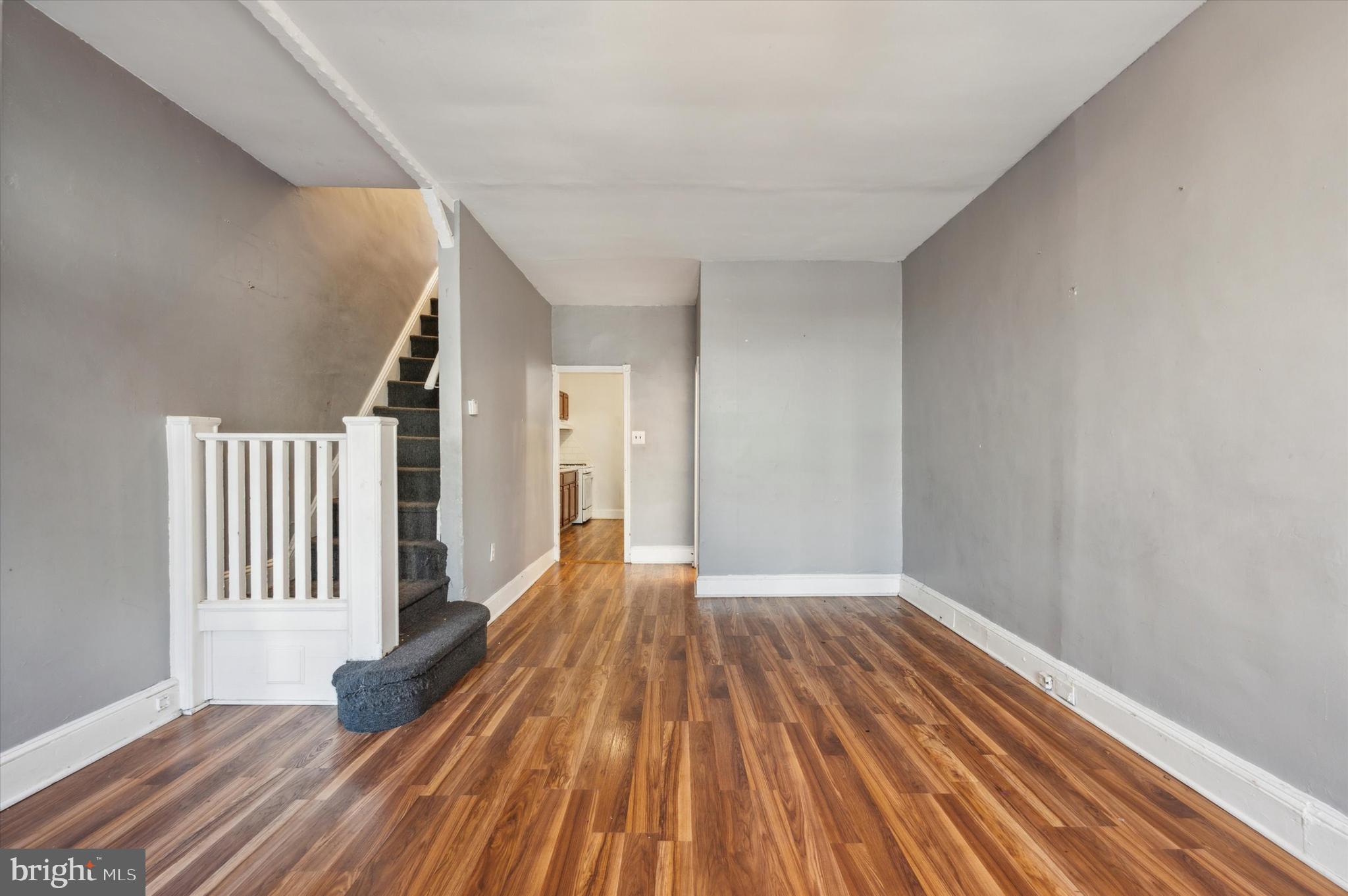 PORT RICHMOND - Residential