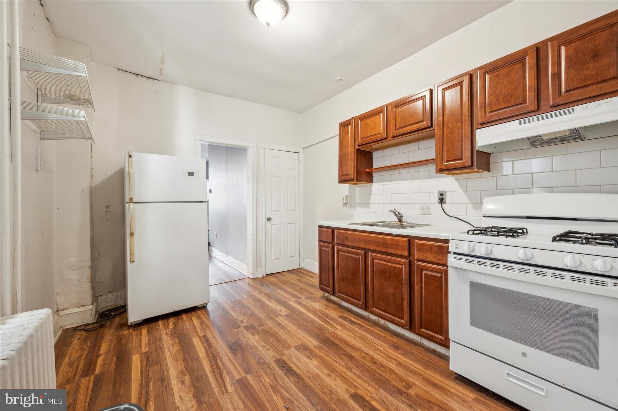 PORT RICHMOND - Residential