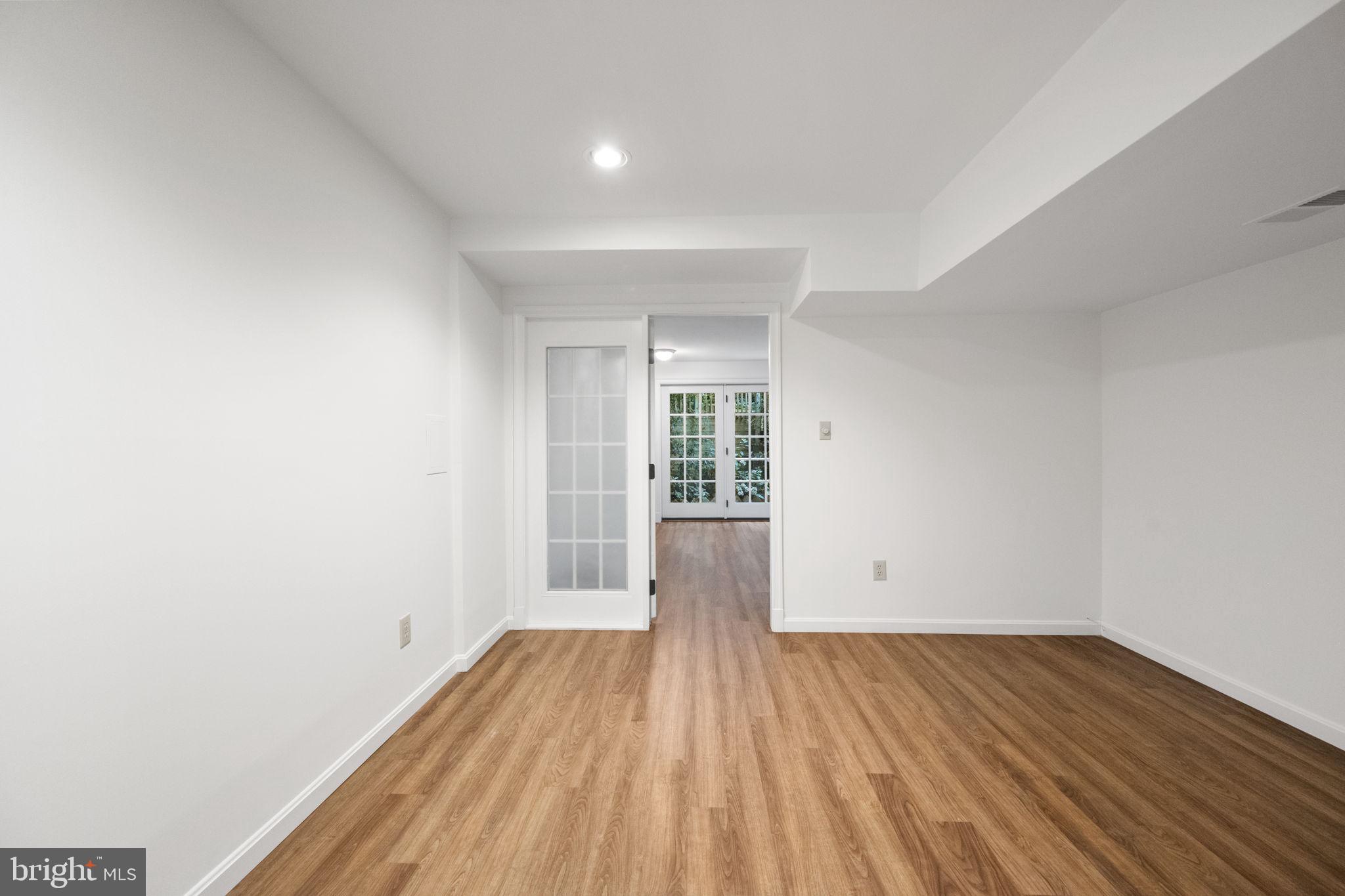 BRYN MAWR - Residential